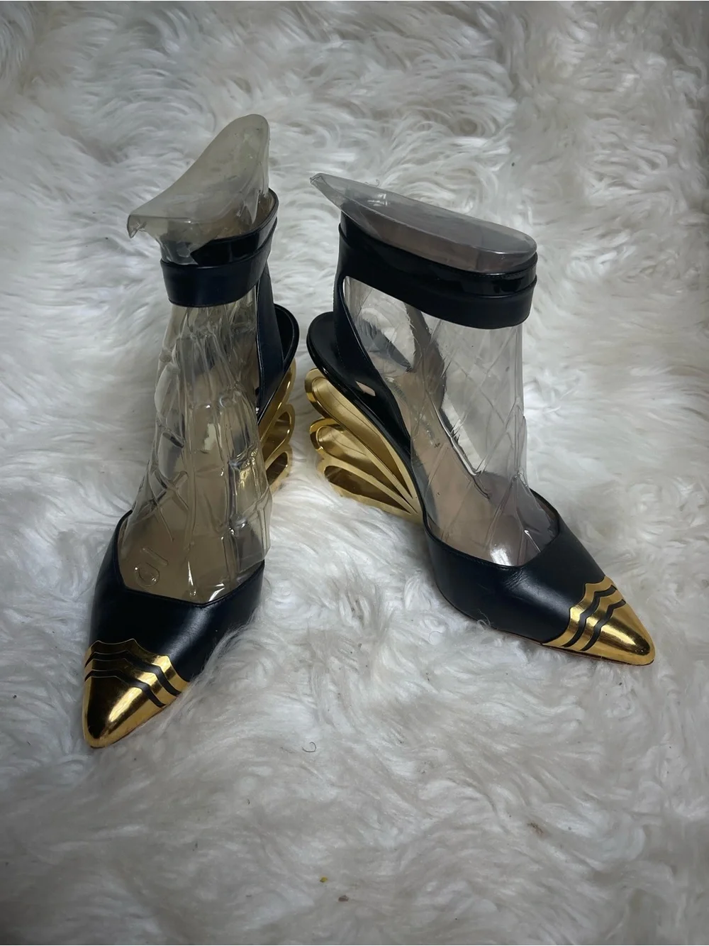 Nicholas Kirwood leather Black Ankle-Strap Heels Gold tSculpted Heel EU SZ 37.5